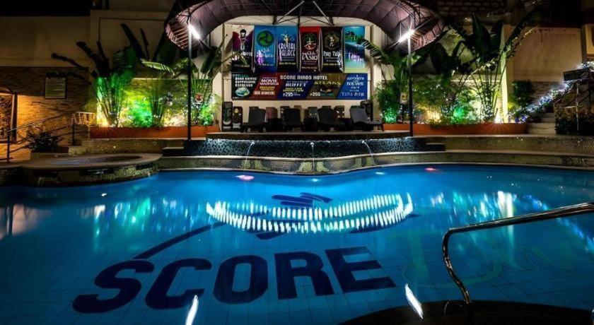 Score Birds Hotel Angeles Eksteriør bilde